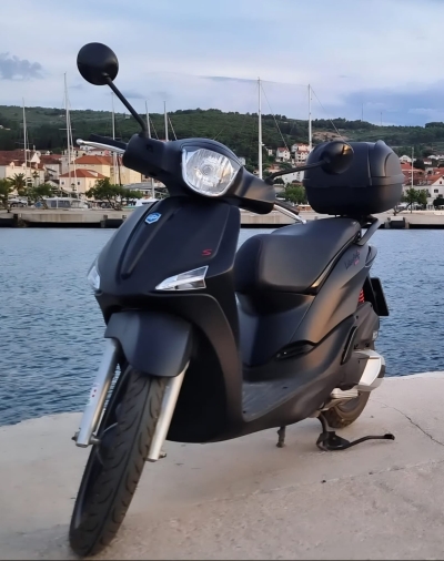 Scooter 125 ccm